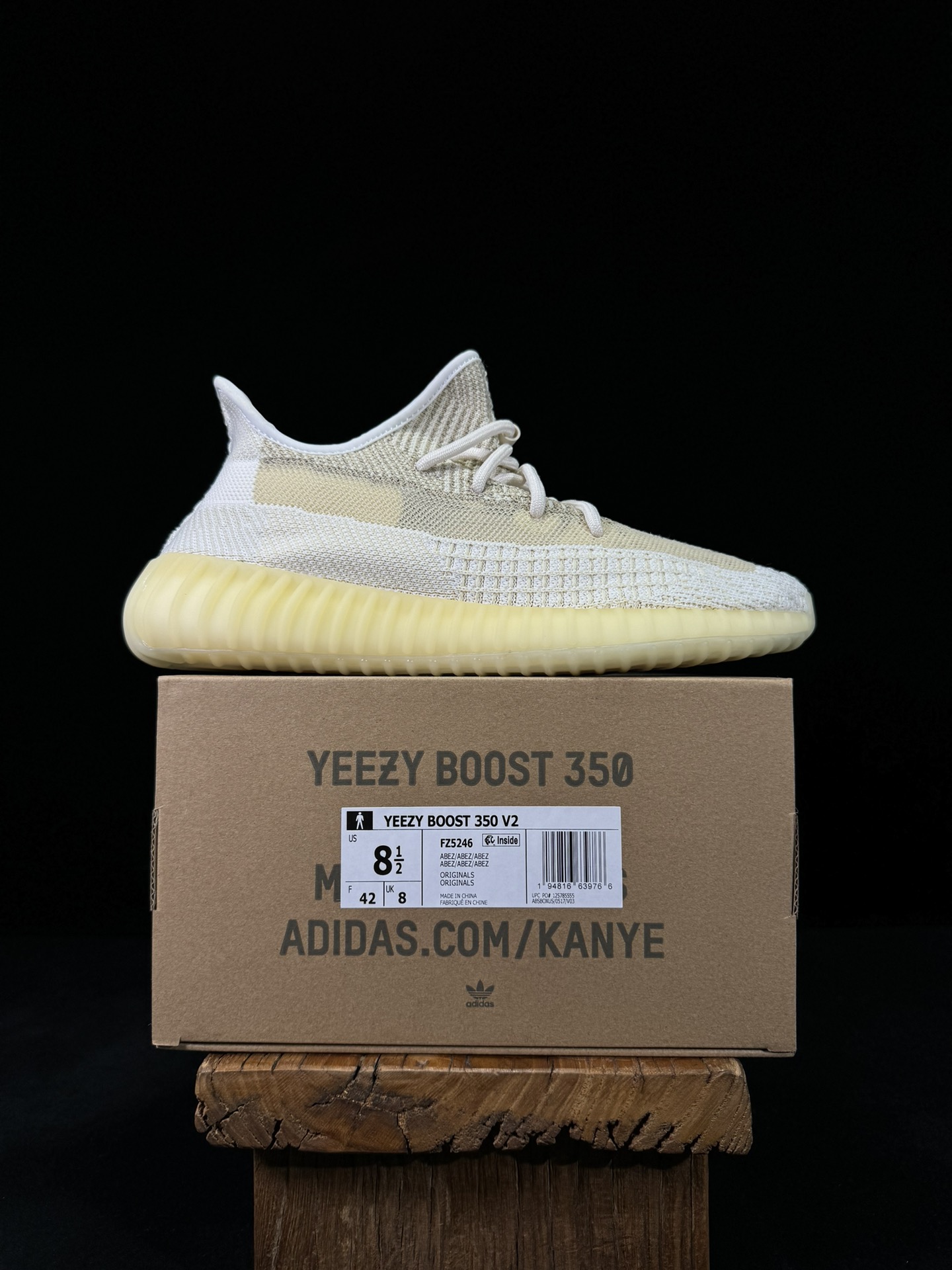 Yeezy350V2米白！满天星市面椰子销量NO.1真遥遥领先！百万级销量最强性价比版本没有之一！7年时