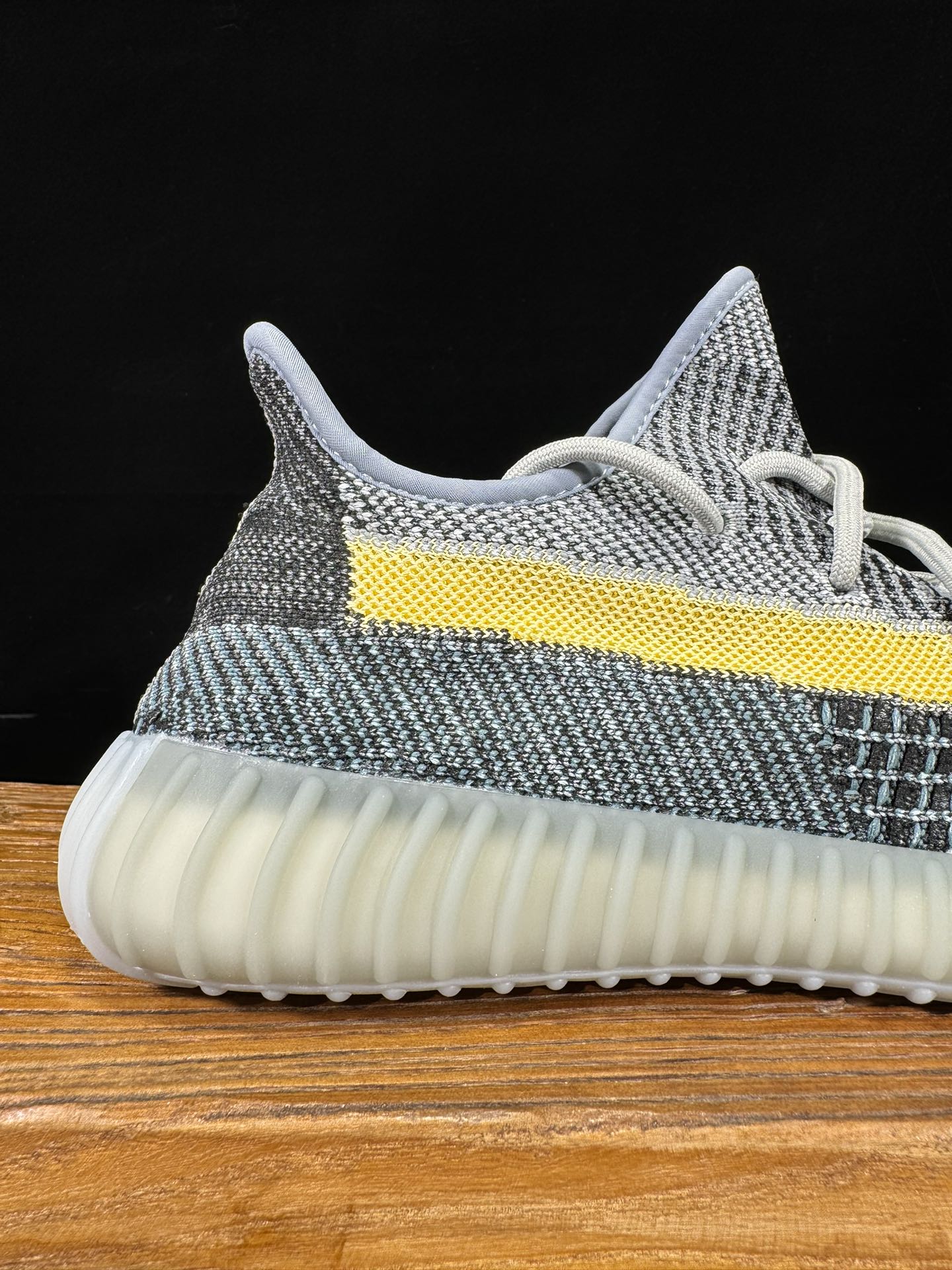 Yeezy350V2水洗丹宁！满天星市面椰子销量NO.1真遥遥领先！百万级销量最强性价比版本没有之一！7