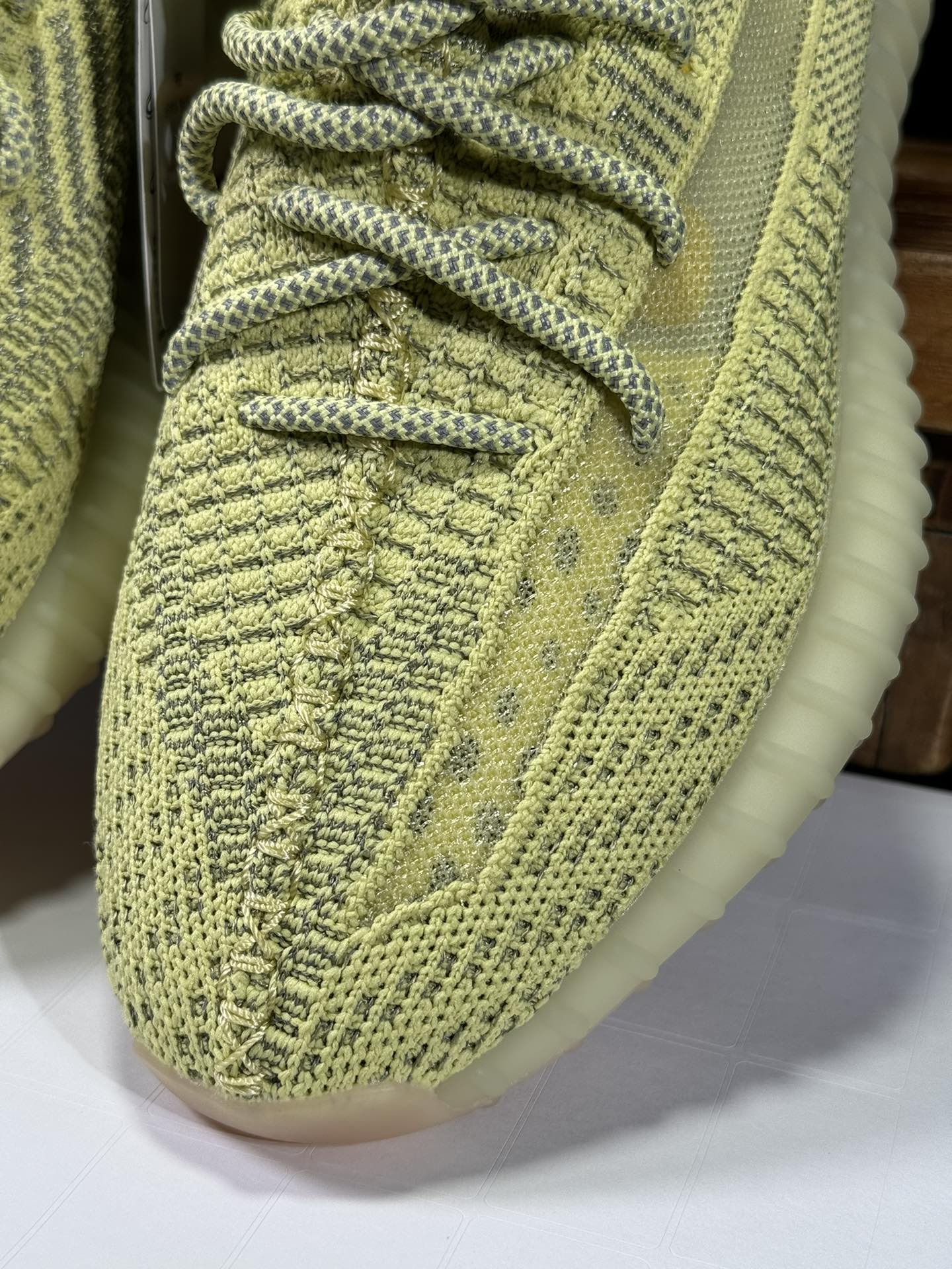 Yeezy350V2脏黄！满天星市面椰子销量NO.1真遥遥领先！百万级销量最强性价比版本没有之一！7年时