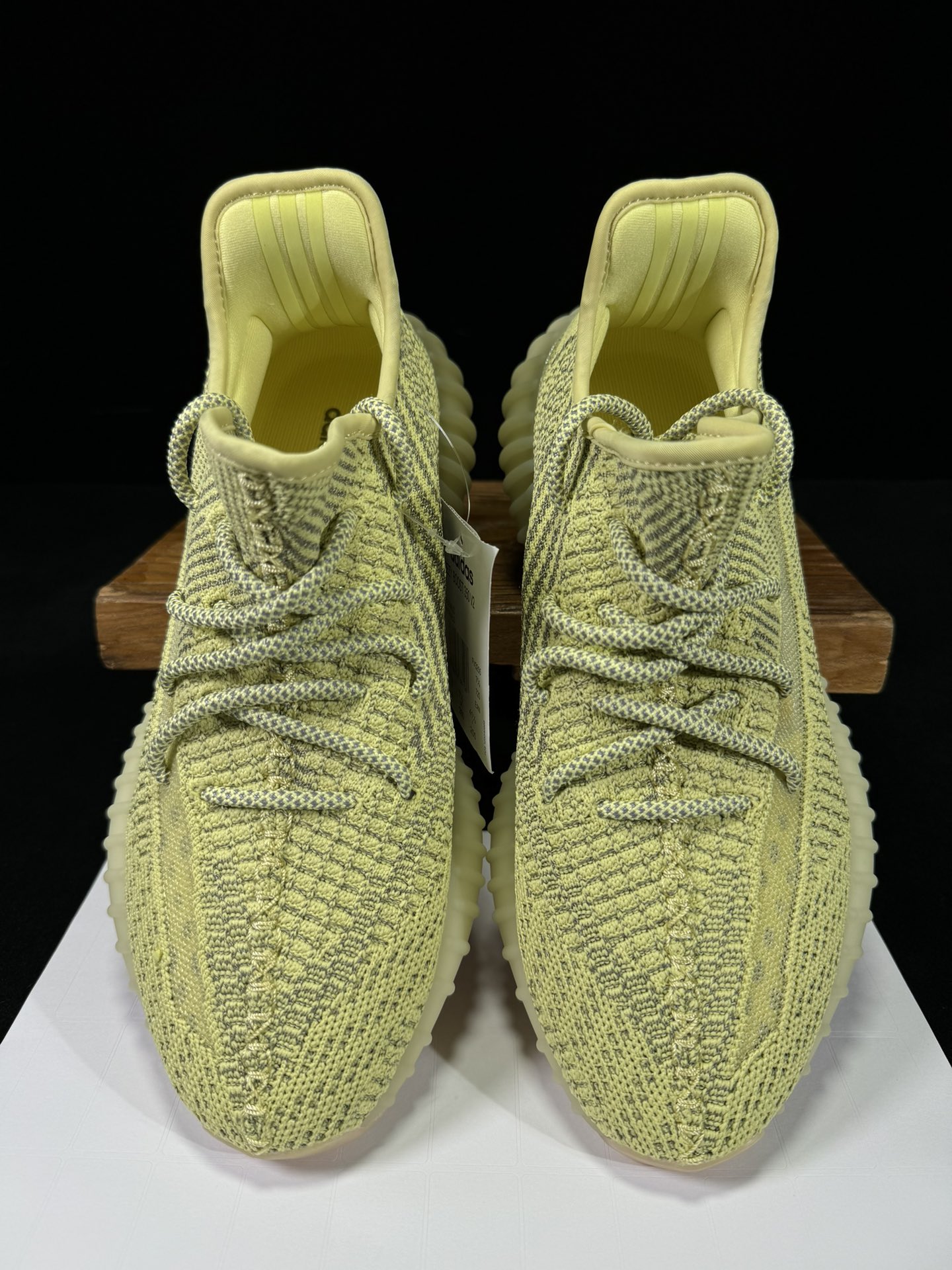 Yeezy350V2脏黄！满天星市面椰子销量NO.1真遥遥领先！百万级销量最强性价比版本没有之一！7年时