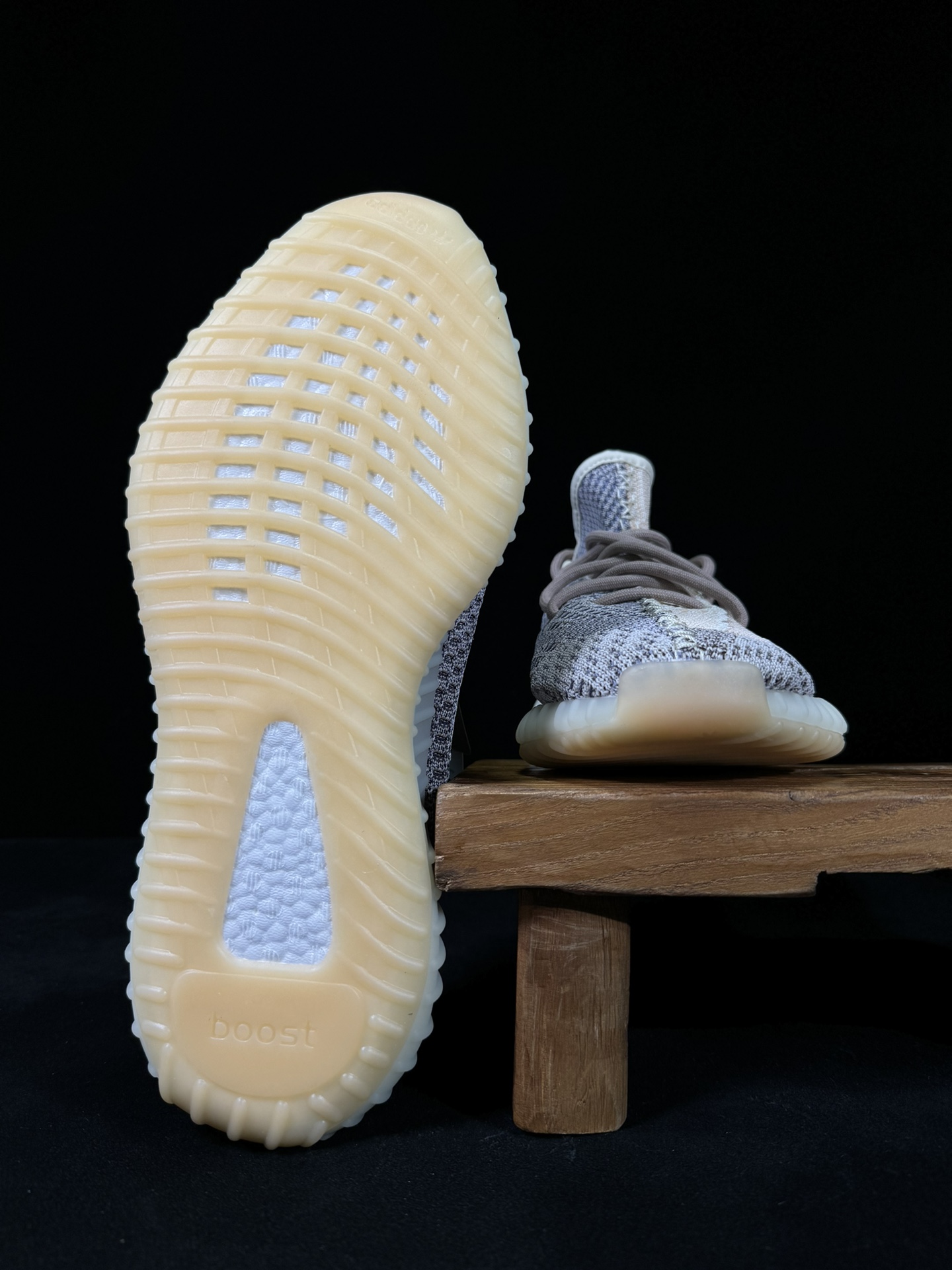 Yeezy350V2灰珍珠！满天星市面椰子销量NO.1真遥遥领先！百万级销量最强性价比版本没有之一！7年