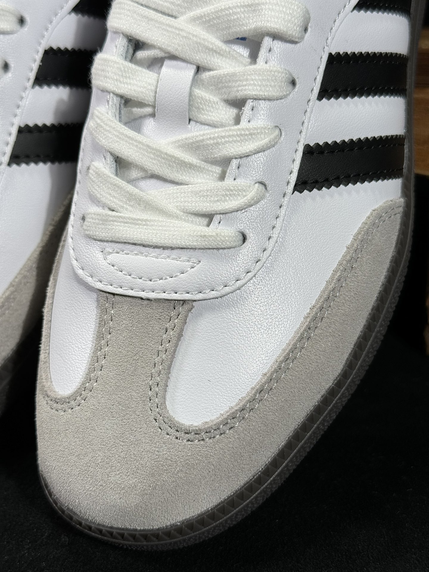 阿迪桑巴德训鞋白色Adidas/阿迪达斯SAMBAVEGAN黑白男女低帮经典运动鞋板鞋B75806尺码3