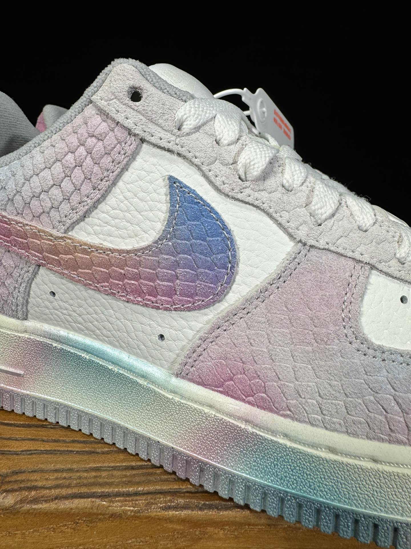 定制球鞋龙年限定灵龙/棉花糖/彩虹NikeAIRForce1Low空军一号百分百每个配色原鞋开发！PT市