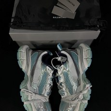 GT版第23色 灰蓝色价格屠夫,顶级做旧品质!BALENCIAGA 3XL Sneakers 巴黎世家十 GT版第23色 灰蓝色价格屠夫,顶级做旧品质!BALENCIAGA 3XL Sneakers 巴黎世家十