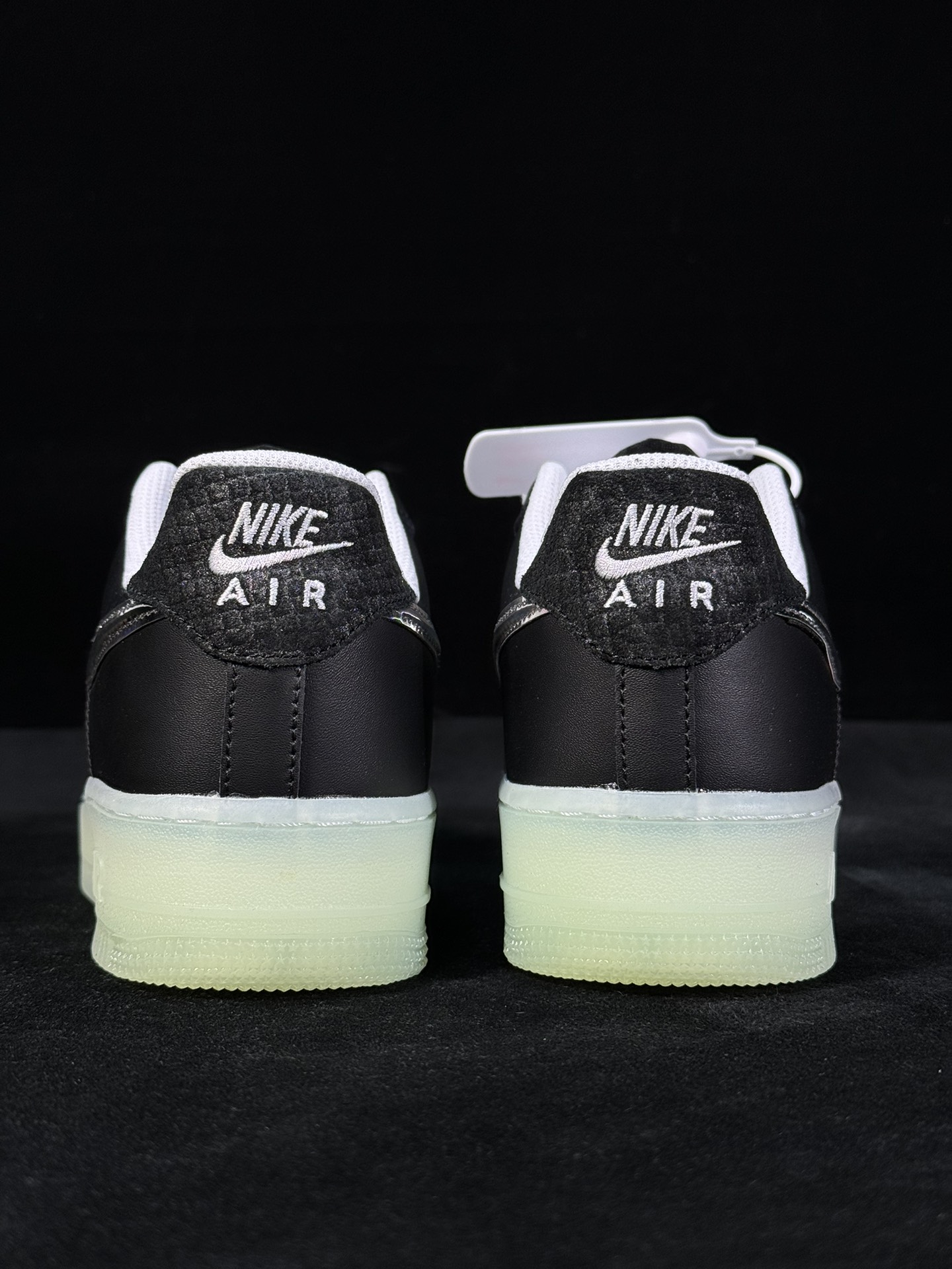 双11特价开炸️空军！第434色！果冻底黑白NikeAIRForce1Low空军一号百分百每个配色原鞋开