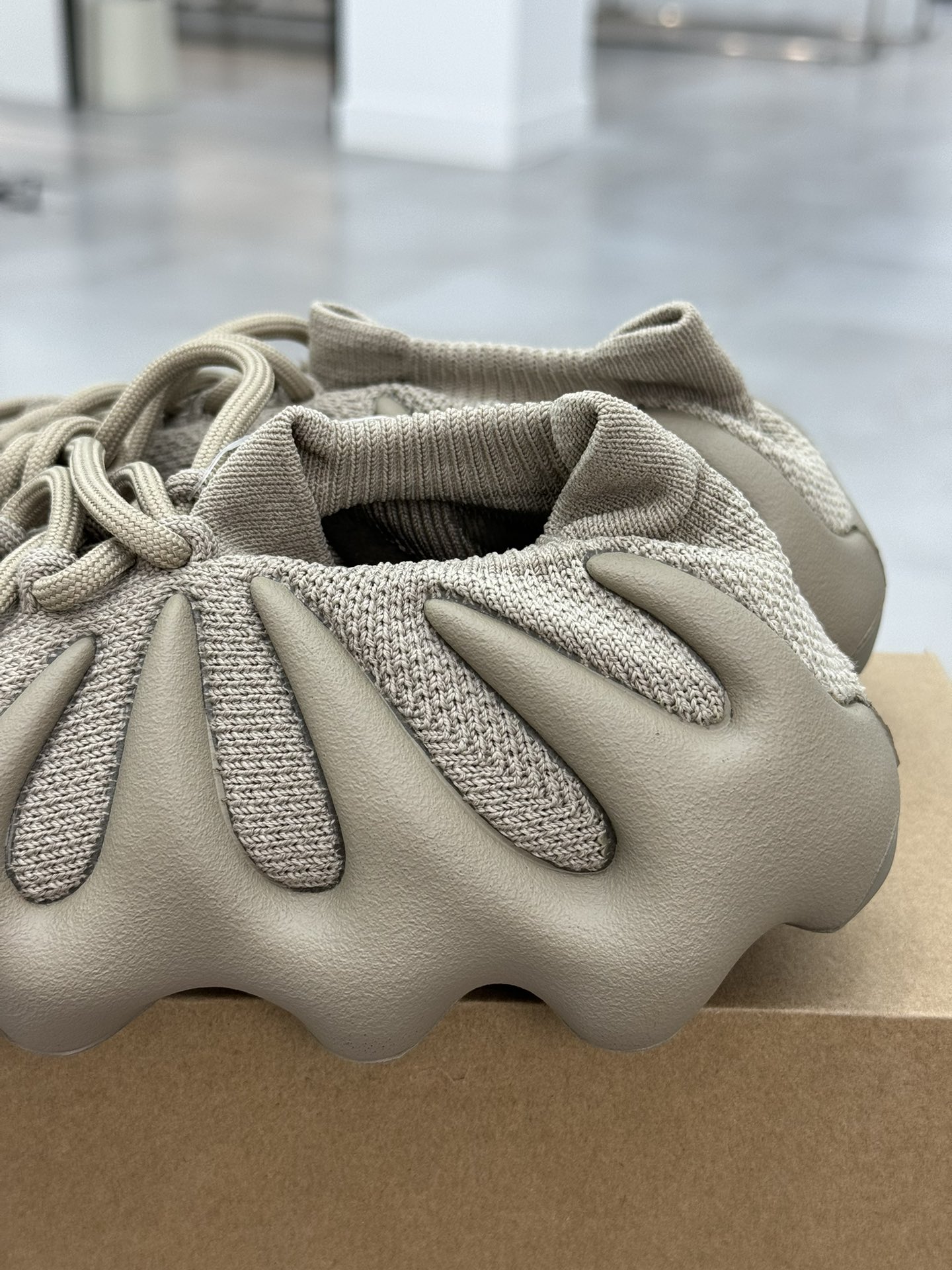 ADYeezy450StoneFlax石头灰棕XA纯原生产线出品诠释原厂工艺#客供原厂织面与原版零差距#