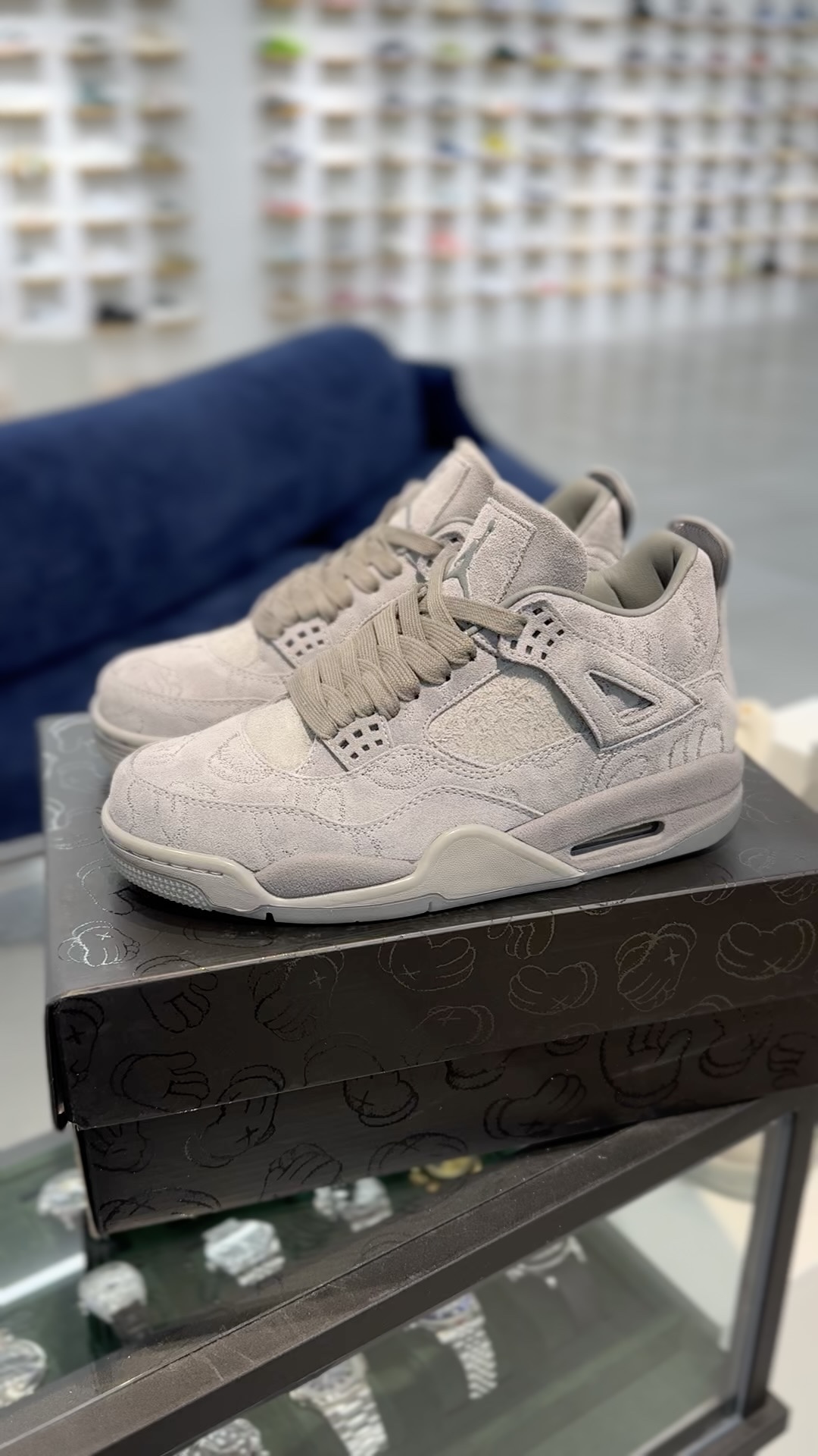 KawsxAirJordan4BlackAJ4夜光麂皮灰限量联名930155-003.5414242.5