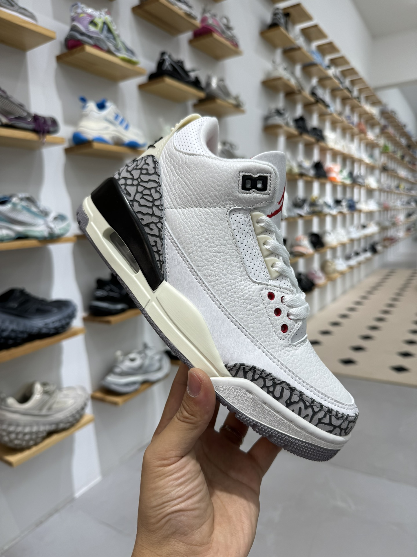 AirJordan3WhiteCementReimaginedAJ3乔3全新白水泥DN3707-100货