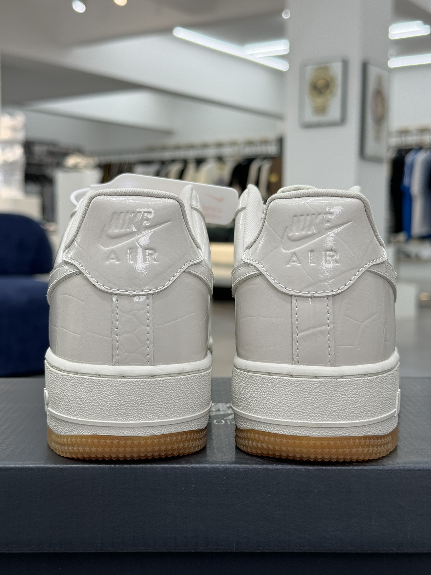 空军！鳄鱼纹米白生胶NikeAIRForce1Low空军一号百分百每个配色原鞋开发！PT市场真正匠心空军