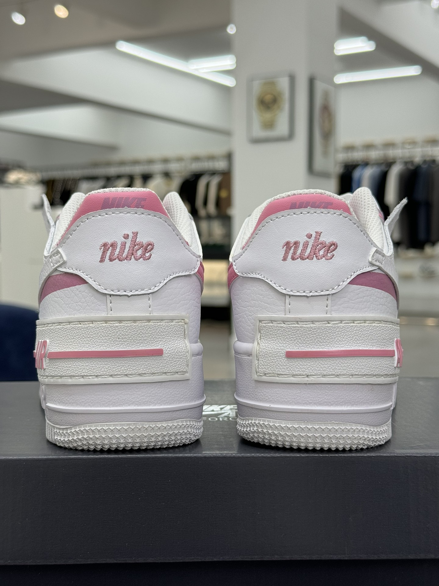 空军！马卡龙系列第10色粉白NikeAIRForce1Low空军一号百分百每个配色原鞋开发！PT市场真正