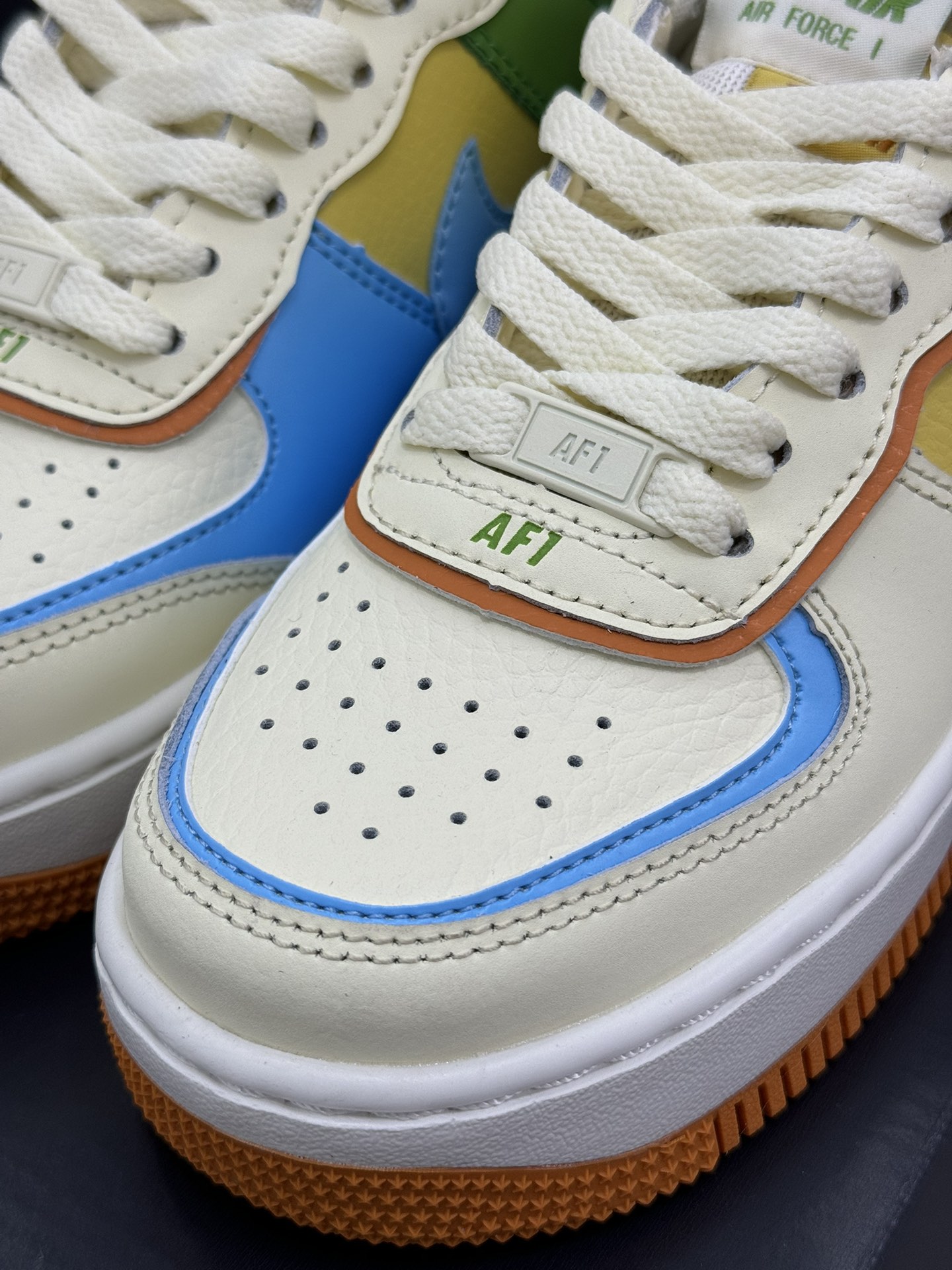 空军！马卡龙系列第11色米蓝黄绿NikeAIRForce1Low空军一号百分百每个配色原鞋开发！PT市场