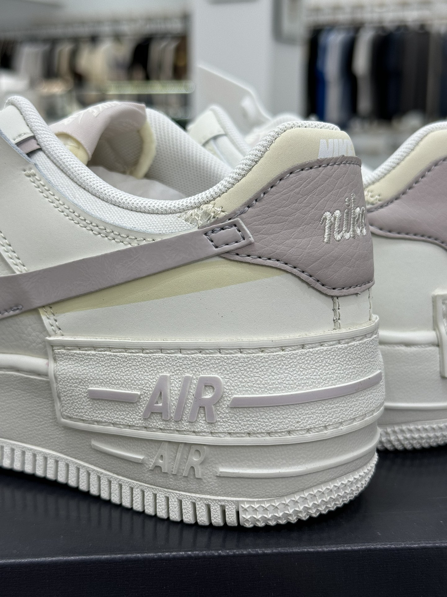 空军！马卡龙系列第16色米黄NikeAIRForce1Low空军一号百分百每个配色原鞋开发！PT市场真正