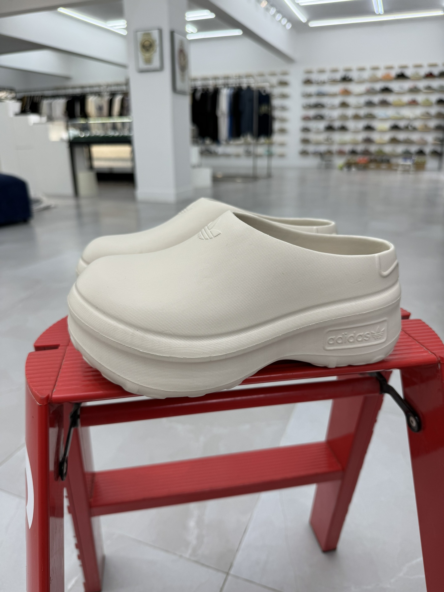 厨师拖鞋米色adidasOriginalsAdiFOMStanSmithMule运动凉鞋穆勒厨师鞋原鞋开