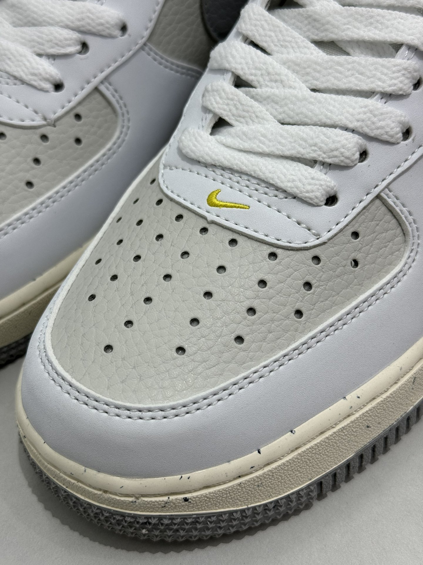 空军！第444色！白灰NikeAIRForce1Low空军一号百分百每个配色原鞋开发！PT市场真正匠心空