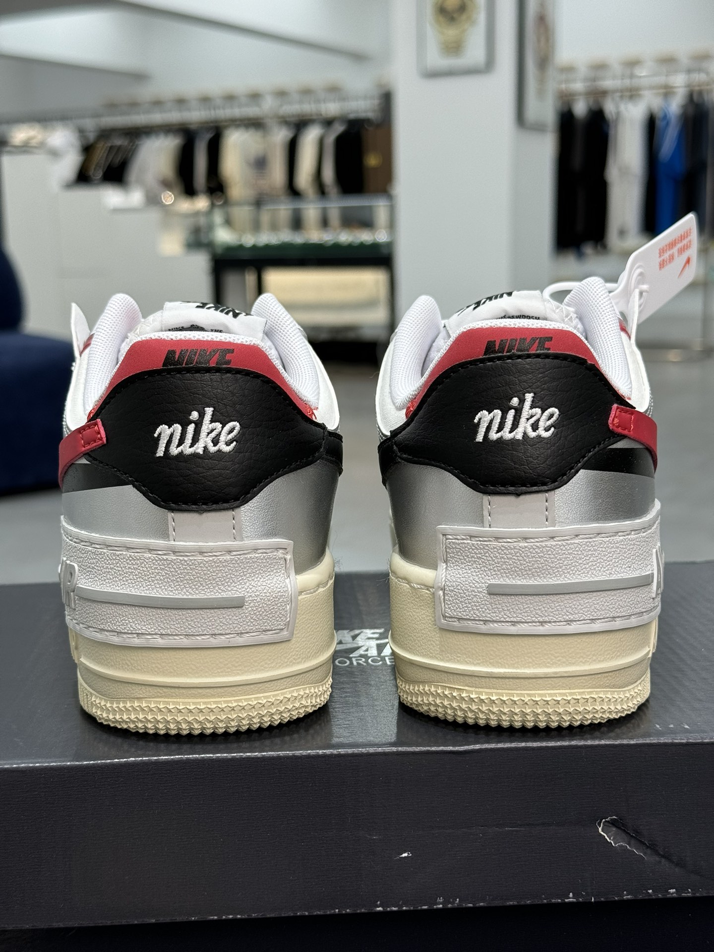 空军！马卡龙系列第23色白红黑NikeAIRForce1Shadow空军一号百分百每个配色原鞋开发！PT