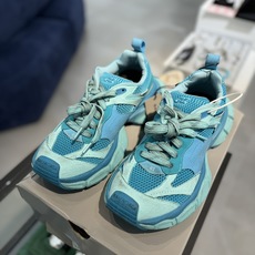 GT版3XL 第36色 二代蓝色BALENCIAGA 3XL Sneakers 巴黎世家十代正确手工做旧 GT版3XL 第36色 二代蓝色BALENCIAGA 3XL Sneakers 巴黎世家十代正确手工做旧