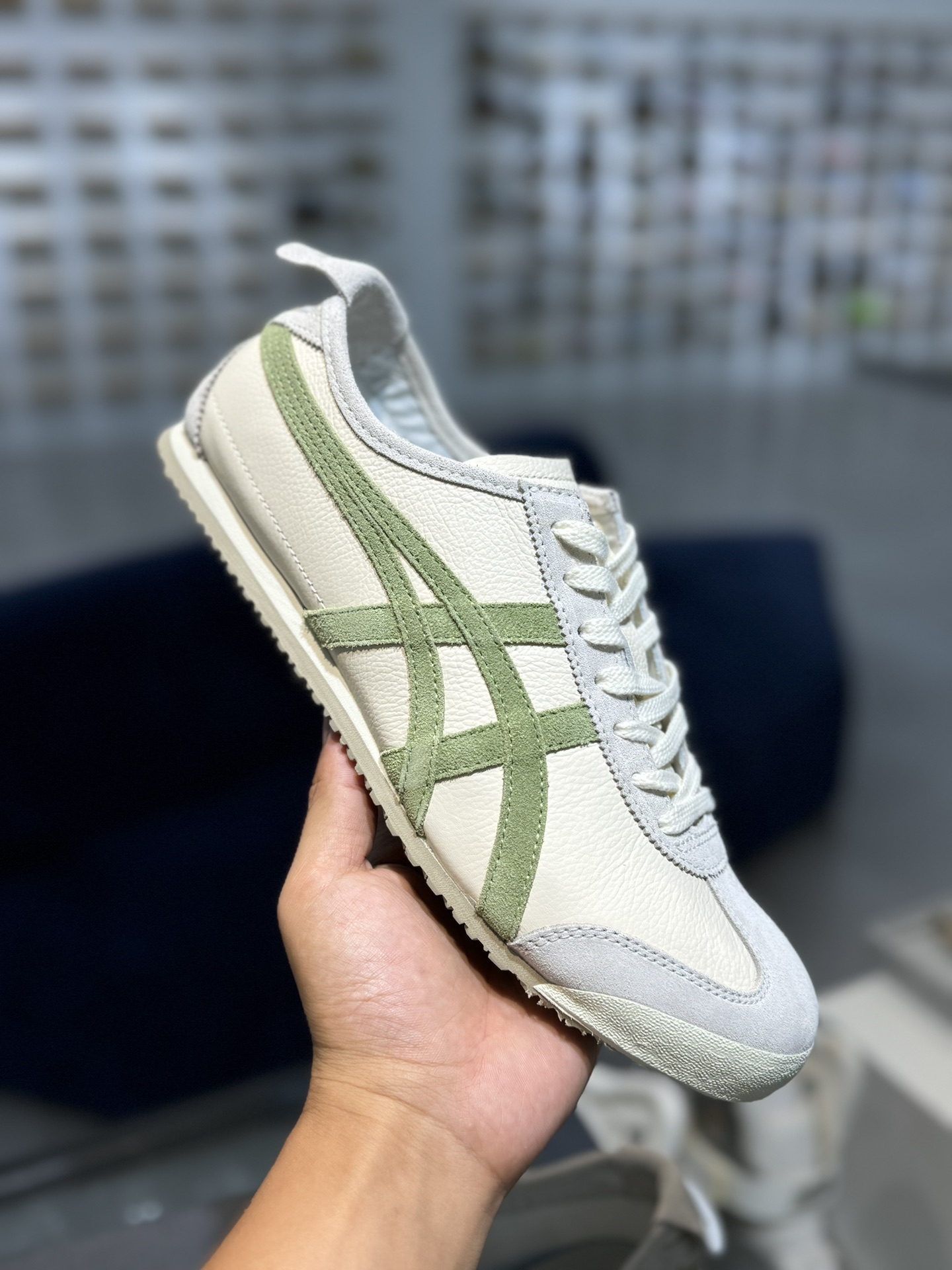 
PK版出货！顶级头层，最强品质！
鬼冢虎 皮革面白嫩绿
ASICS Tiger  Mexico 66 