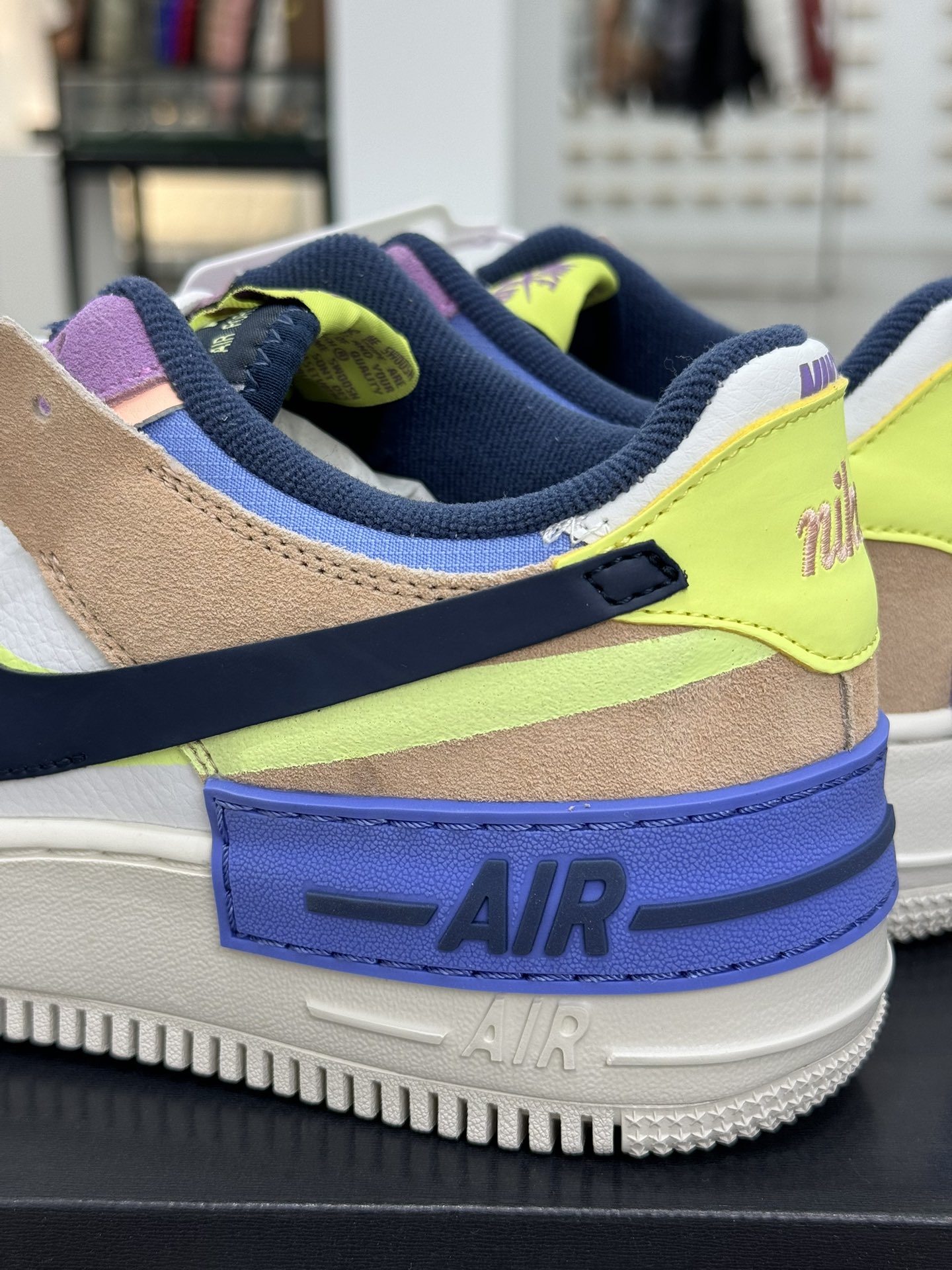 空军！马卡龙系列第44色黑黄粉NikeAIRForce1Shadow空军一号百分百每个配色原鞋开发！PT