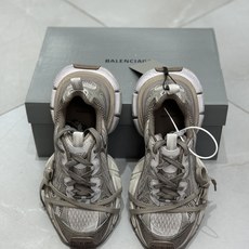 GT版3XL 第44色 棕色BALENCIAGA 3XL Sneakers 巴黎世家十代正确手工做旧+磨 GT版3XL 第44色 棕色BALENCIAGA 3XL Sneakers 巴黎世家十代正确手工做旧+磨