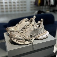 GT版3XL 第44色 棕色BALENCIAGA 3XL Sneakers 巴黎世家十代正确手工做旧+磨 GT版3XL 第44色 棕色BALENCIAGA 3XL Sneakers 巴黎世家十代正确手工做旧+磨