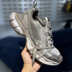GT版3XL 第44色 棕色BALENCIAGA 3XL Sneakers 巴黎世家十代正确手工做旧+磨 GT版3XL 第44色 棕色BALENCIAGA 3XL Sneakers 巴黎世家十代正确手工做旧+磨