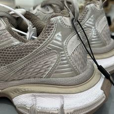 GT版3XL 第44色 棕色BALENCIAGA 3XL Sneakers 巴黎世家十代正确手工做旧+磨 GT版3XL 第44色 棕色BALENCIAGA 3XL Sneakers 巴黎世家十代正确手工做旧+磨