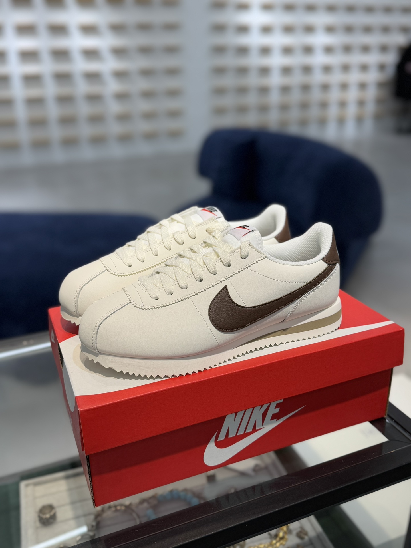 
Classic Cortez Leather 阿甘复古初代皮革慢跑鞋 白棕 DN1791-104
35
