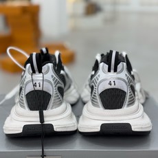 GT版3XL 第47色 银白黑Balenciaga巴黎世家3XL Sneakers 巴黎世家十代正确手工 GT版3XL 第47色 银白黑Balenciaga巴黎世家3XL Sneakers 巴黎世家十代正确手工
