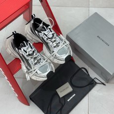 GT版3XL 第47色 银白黑Balenciaga巴黎世家3XL Sneakers 巴黎世家十代正确手工 GT版3XL 第47色 银白黑Balenciaga巴黎世家3XL Sneakers 巴黎世家十代正确手工