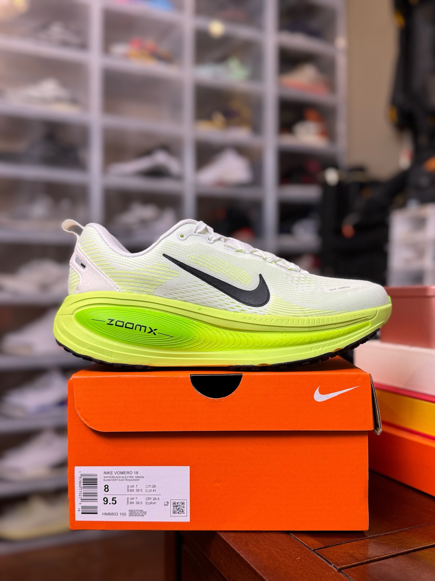 
Nike Vomero 18 马拉松跑鞋 第2色白绿 HM6803-100
尺码36-45带半码