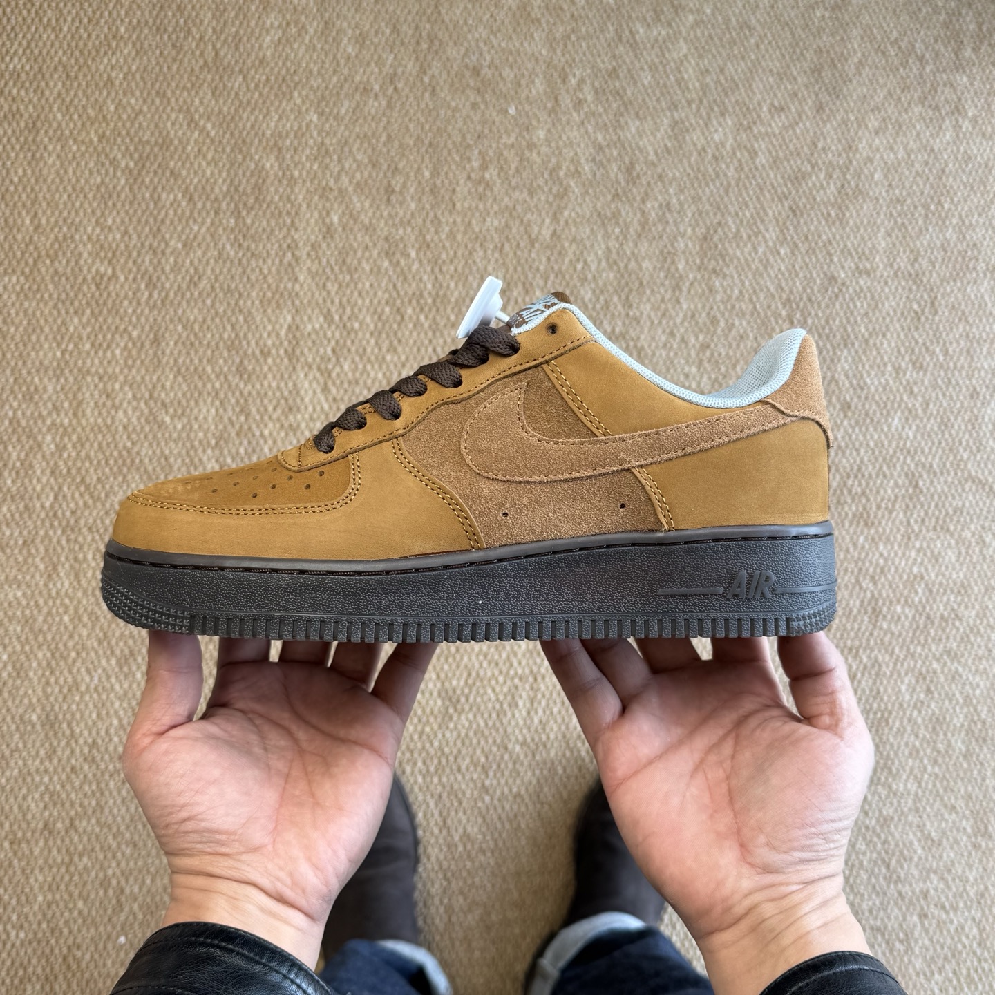
3A空军！第534色：深棕褐色 Nike Air Force 1
百分百原鞋开发！PT市场真正匠心空军