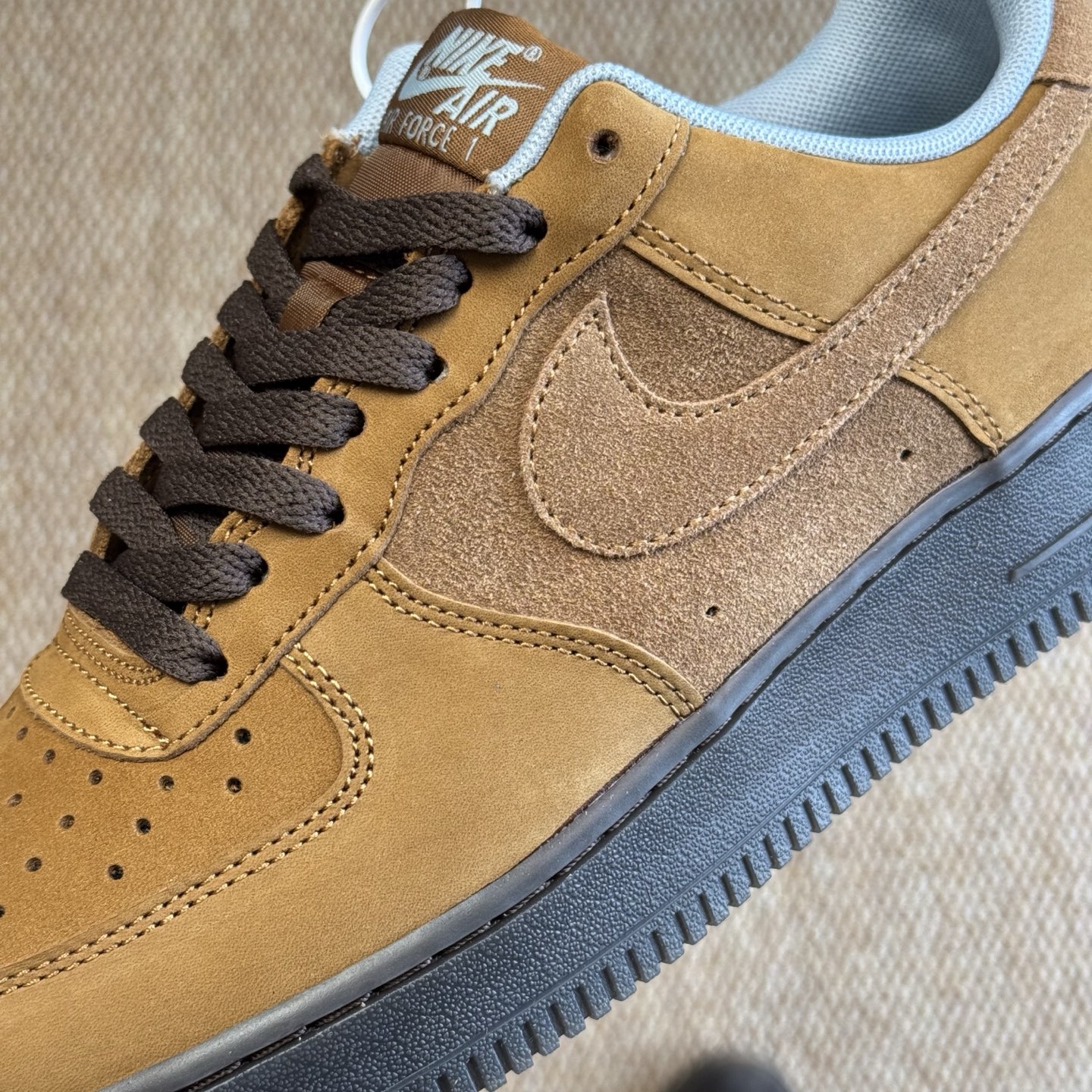 
3A空军！第534色：深棕褐色 Nike Air Force 1
百分百原鞋开发！PT市场真正匠心空军
