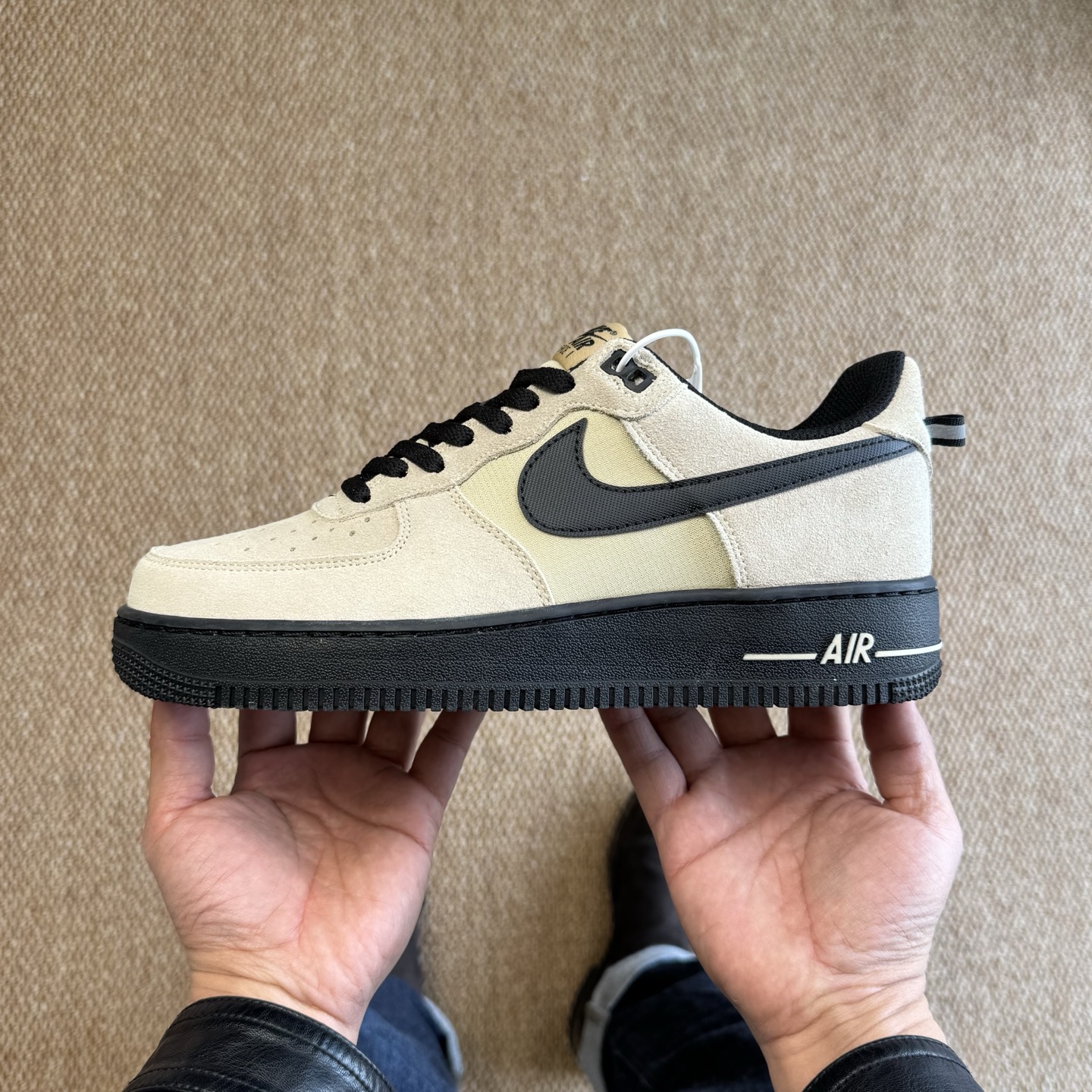 
3A空军！第535色：棕灰色 Nike Air Force 1
百分百原鞋开发！PT市场真正匠心空军！