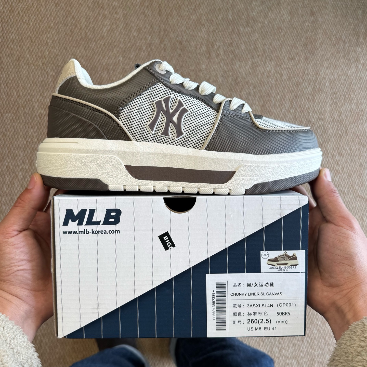  
MLB Chunky Liner 学长鞋 增高厚底板鞋 棕色
代工厂背景，市面最强品质无对手！
区分