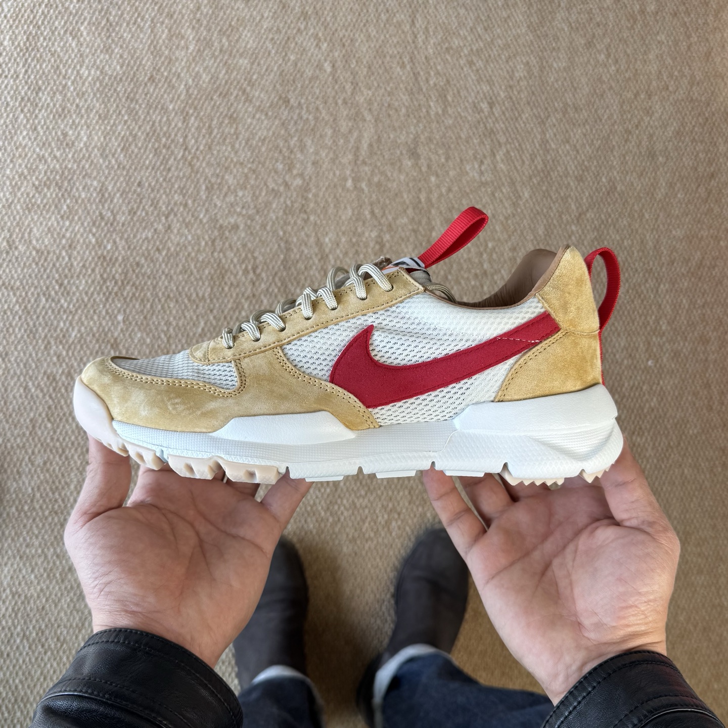 
顶级性价比！宇航员2.0 
完美货品 官方全套配件！
tom sachs x  Nike Mars Y