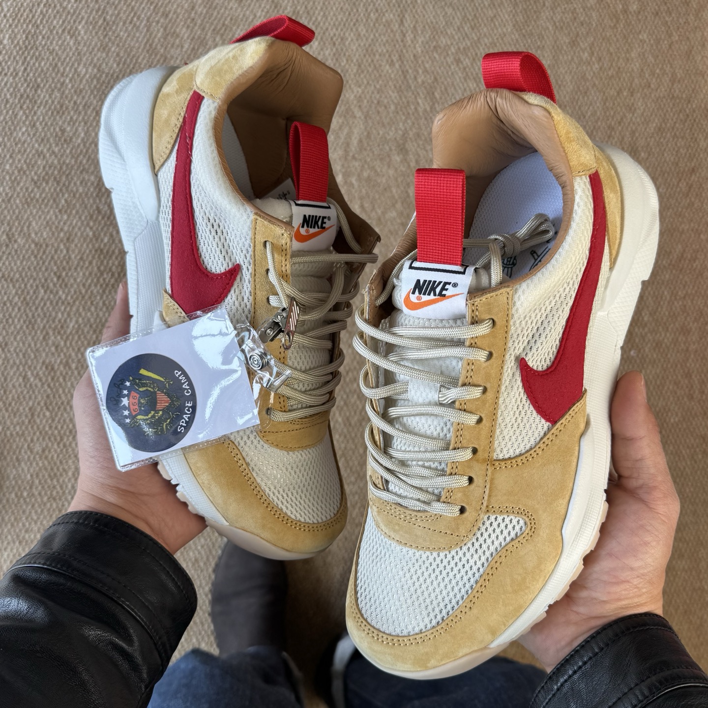 
顶级性价比！宇航员2.0 
完美货品 官方全套配件！
tom sachs x  Nike Mars Y