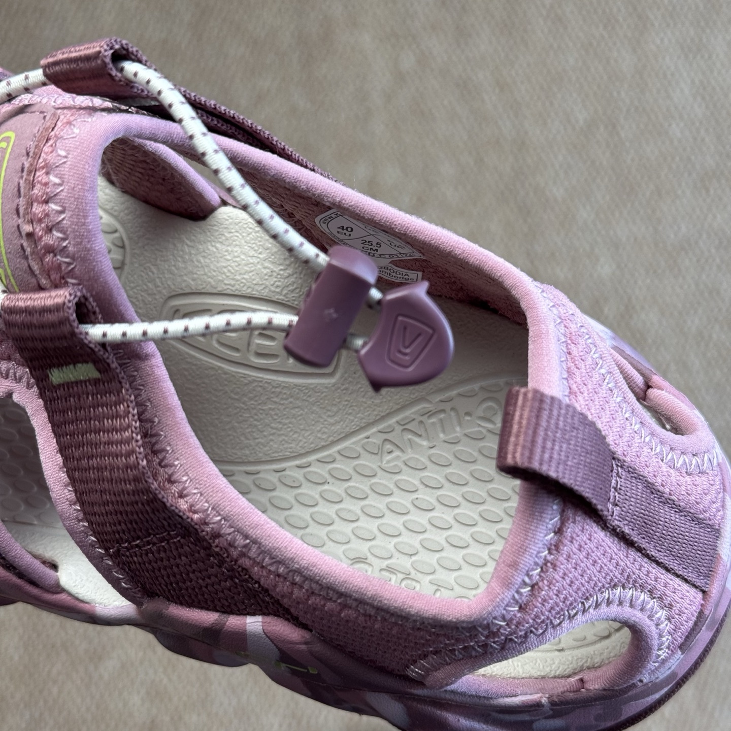  
科恩 KEEN Hyperport H2 溯溪鞋
原装品质，现货开售！
尺码：36-40