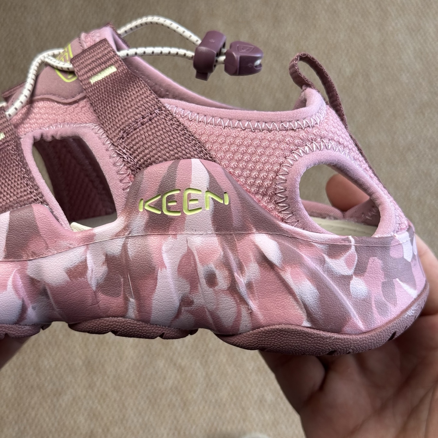  
科恩 KEEN Hyperport H2 溯溪鞋
原装品质，现货开售！
尺码：36-40