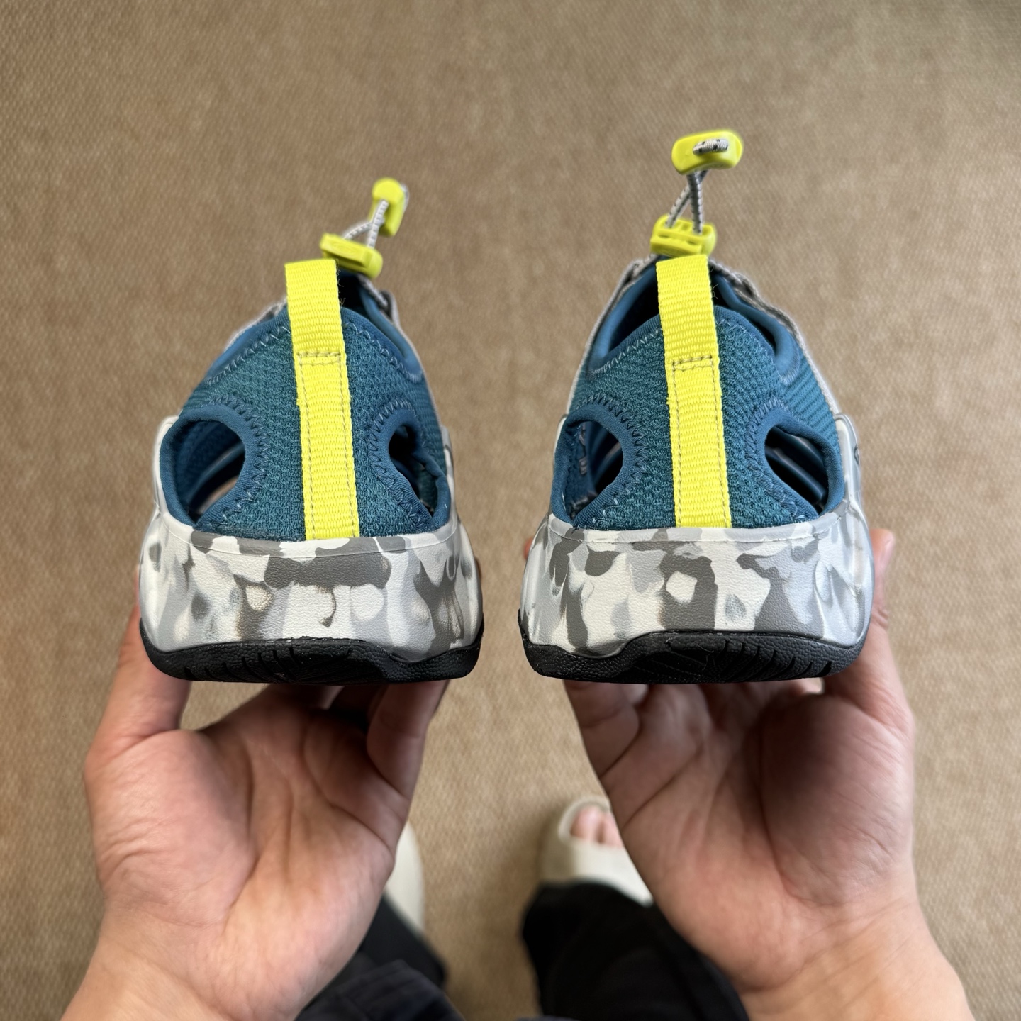  
科恩 KEEN Hyperport H2 溯溪鞋 5色
原装品质，现货开售！
尺码：36-45