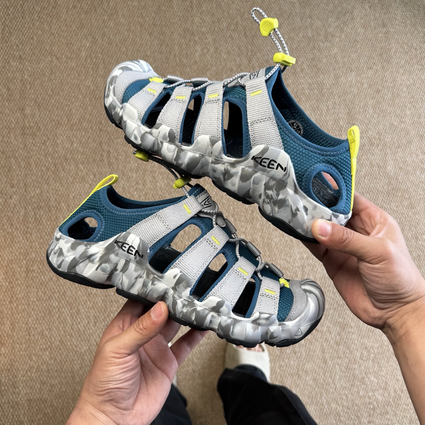  
科恩 KEEN Hyperport H2 溯溪鞋 5色
原装品质，现货开售！
尺码：36-45