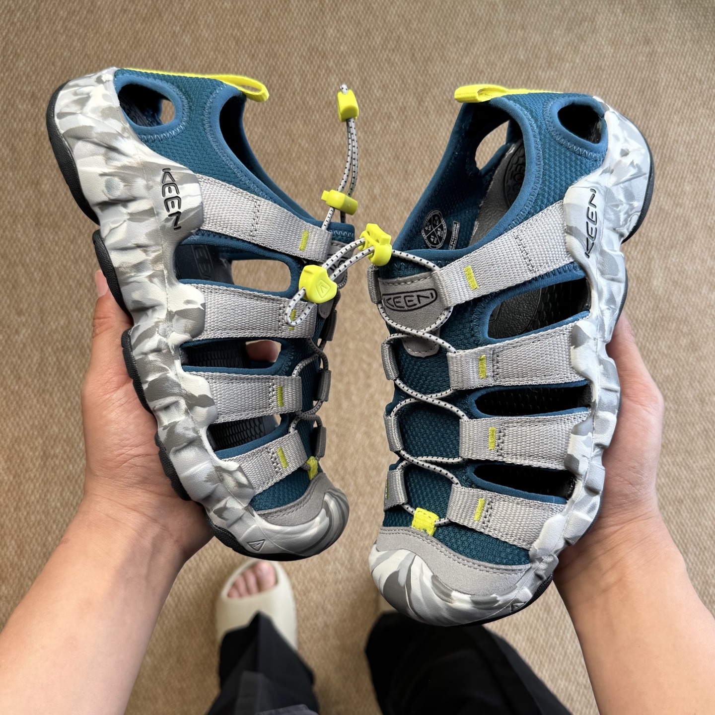  
科恩 KEEN Hyperport H2 溯溪鞋 5色
原装品质，现货开售！
尺码：36-45