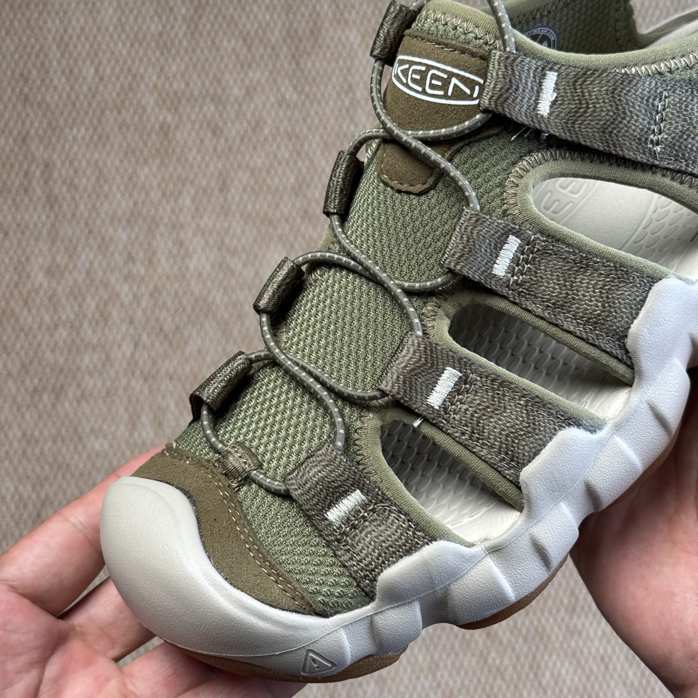  
科恩 KEEN Hyperport H2 溯溪鞋 5色
原装品质，现货开售！
尺码：36-45