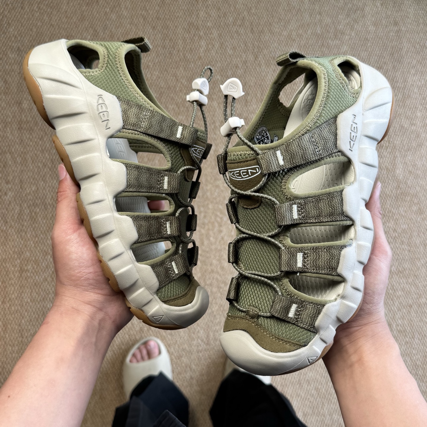 
科恩 KEEN Hyperport H2 溯溪鞋 5色
原装品质，现货开售！
尺码：36-45