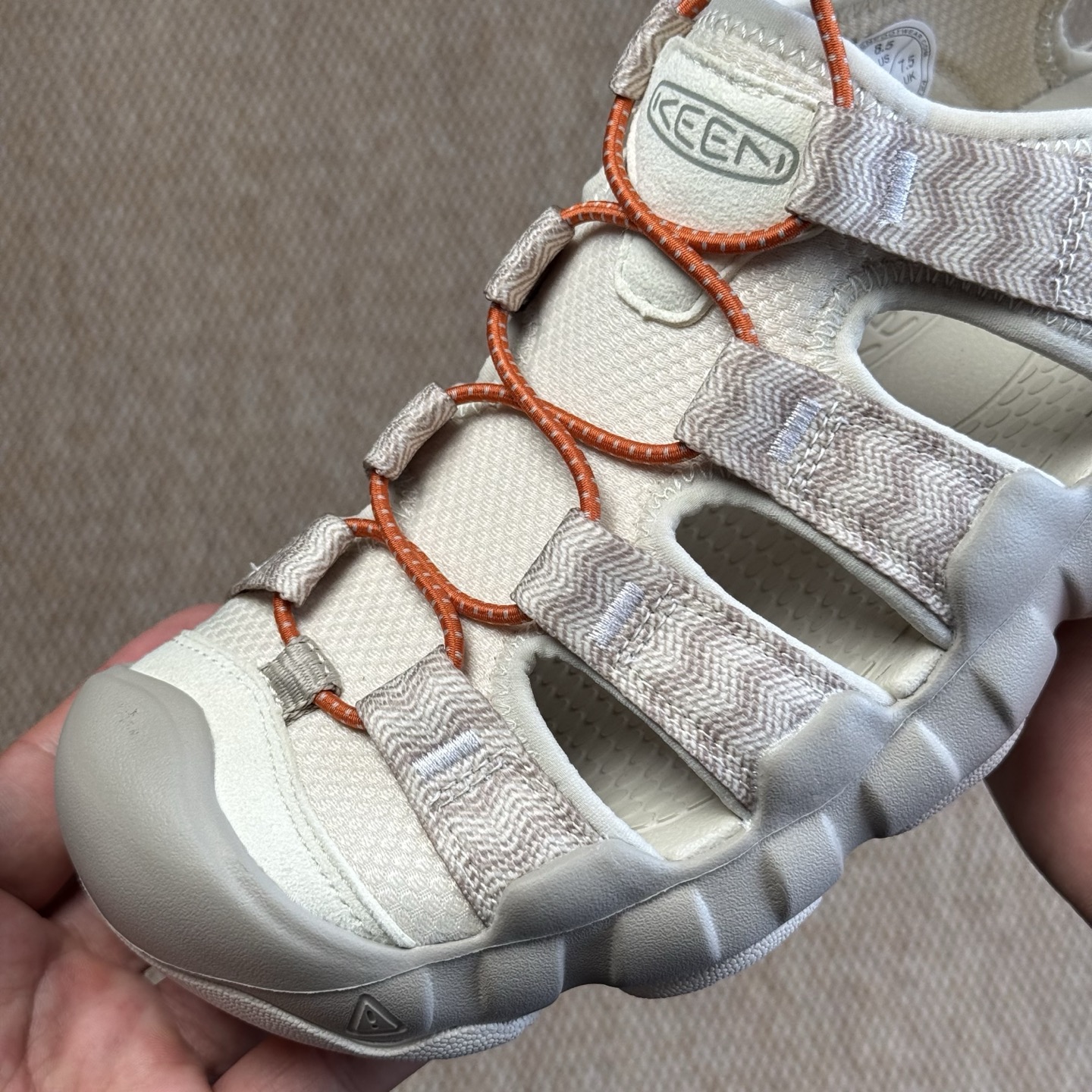  
科恩 KEEN Hyperport H2 溯溪鞋 5色
原装品质，现货开售！
尺码：36-45