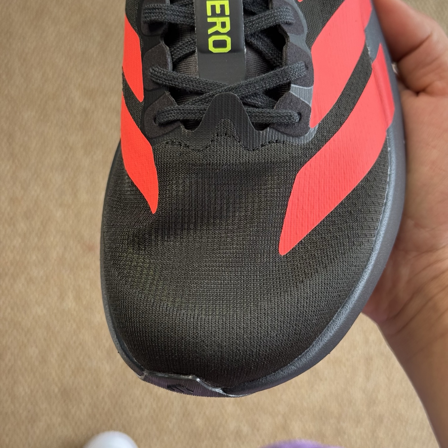 💰200 核心价格表私
AD Adizero Evo SL 阿迪达斯马拉松跑步鞋
Q弹缓震跑鞋新体验！第10色:黑红
货号：JR3414 尺码：39-45