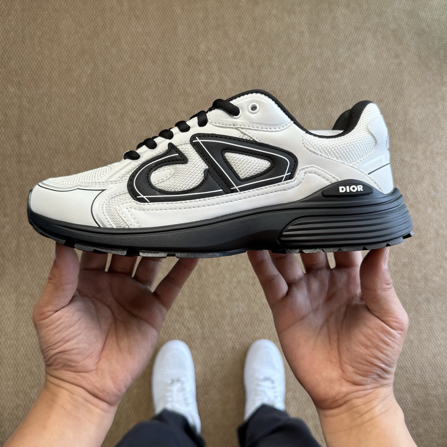  
DIOR迪奥 B30 CD鞋 男款第17色！
专柜包装，原装品质，PT仓现货发售！
3SN279ZR