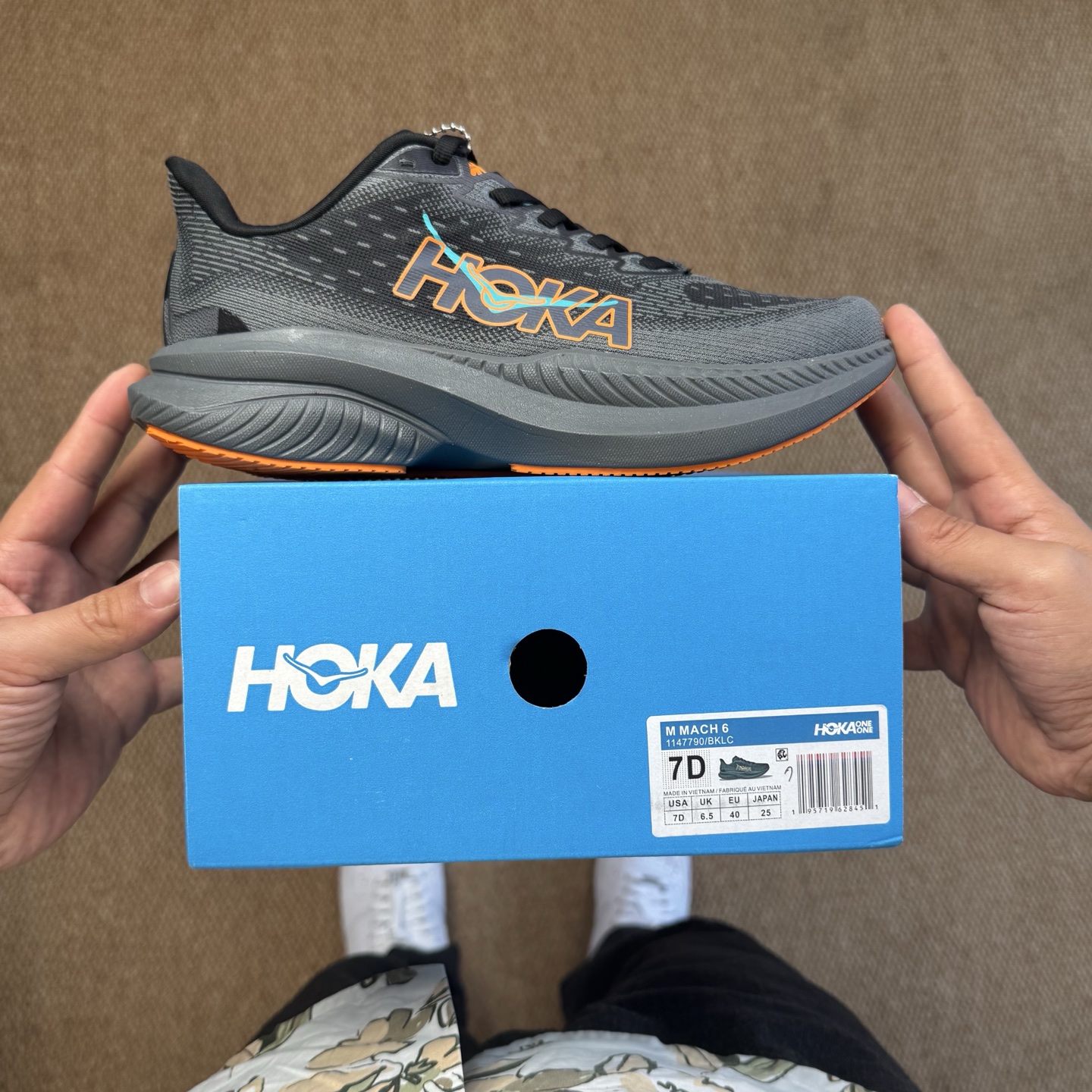  
HOKA ONE ONE Mach6 马赫6代跑鞋 第9色！
独家高端版本！今年绝对的黑马系列！
/