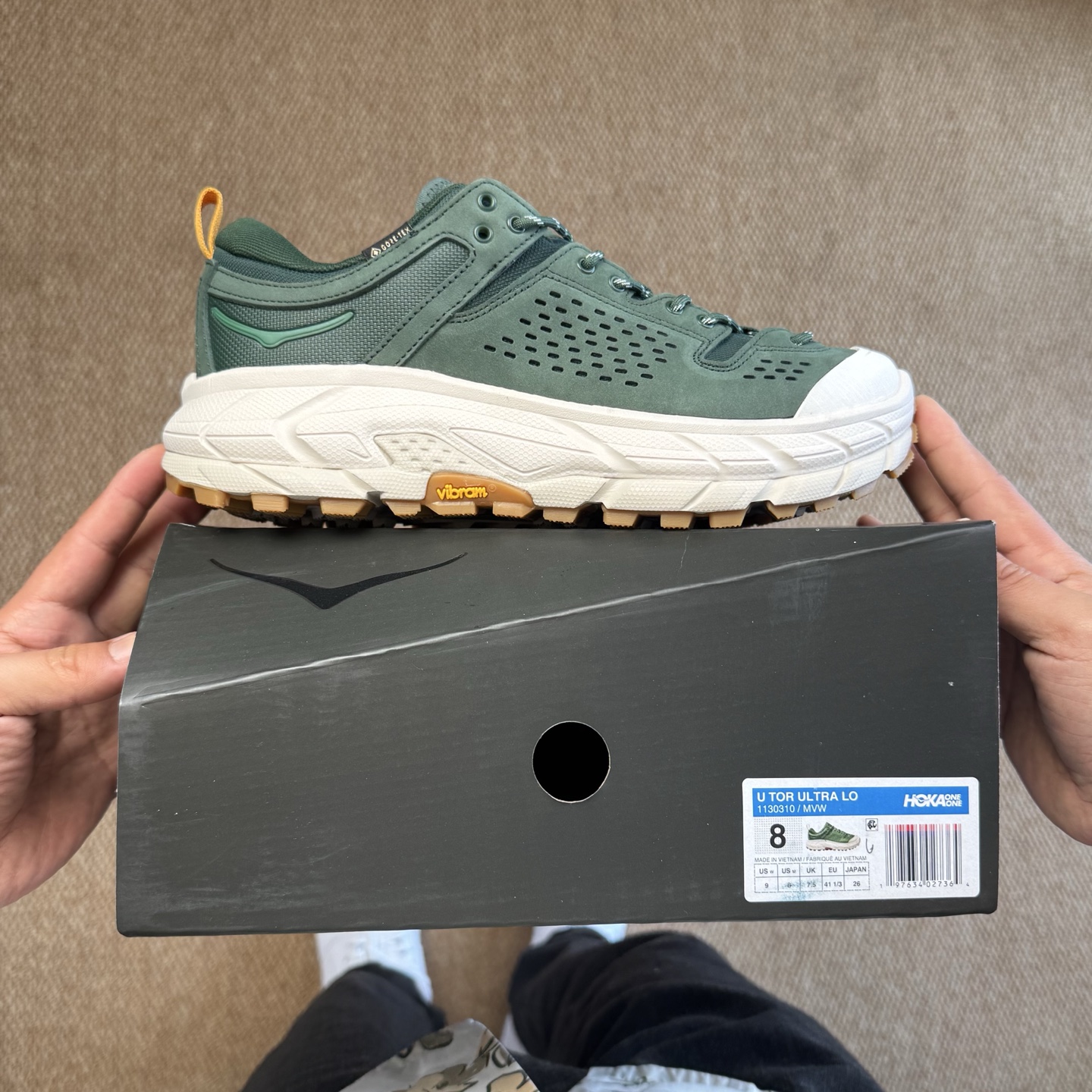  
纯原Hoka ULTRA托亚 第13色深绿色
越野跑登山鞋🥾 GORE-TEX真正全防水，下雨涉水无