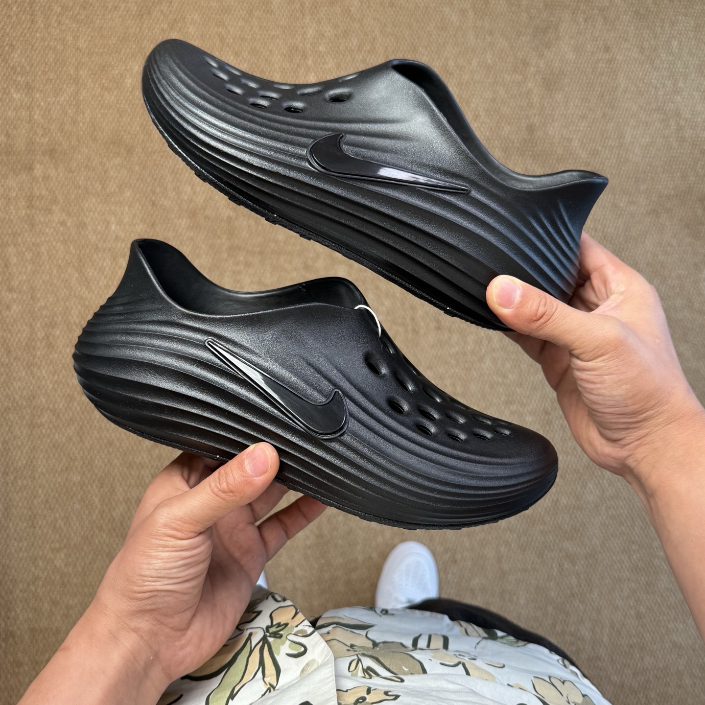 [Sandals and Slippers Series]Nike Crocs Color 1: Black ReactX Rejuven8 Ite