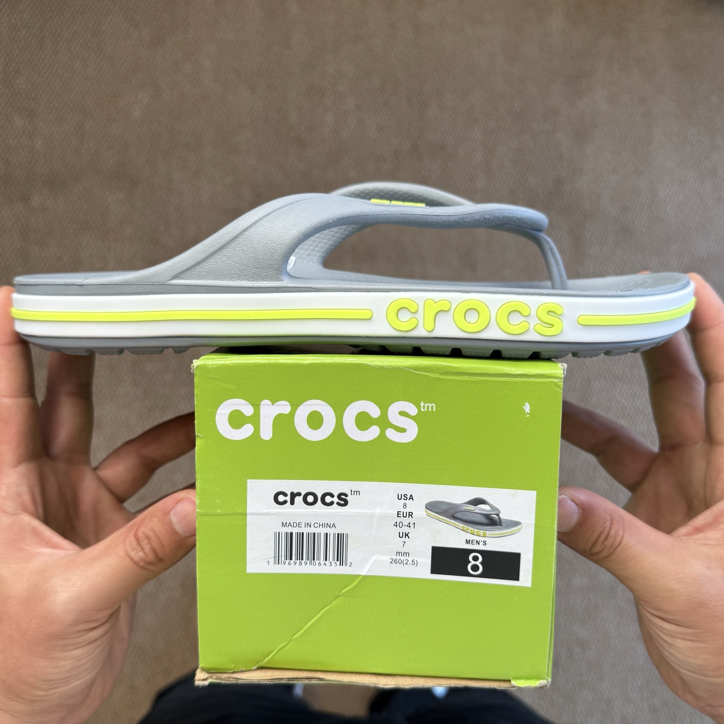 
Crocs卡骆驰 Crocband 贝雅 夹脚人字拖鞋🩴
莞产纯原工艺！  5色！   尺码：40-4